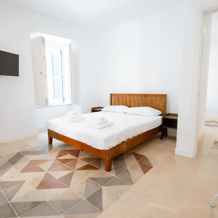 Palazzo Marevento Apartment